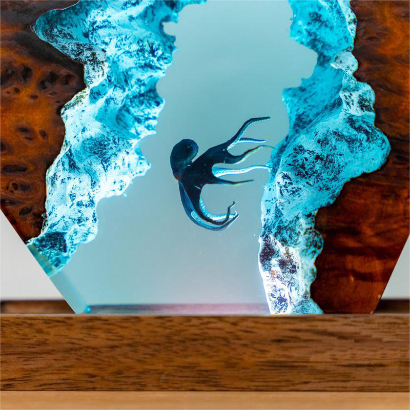 3D Octopus Diver Epoxy Lamp