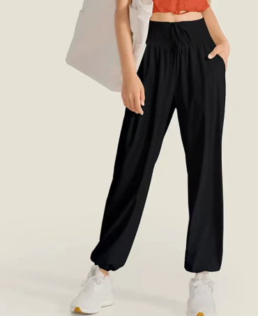Women's Comfort Fit Harem Yoga Pants with Pockets