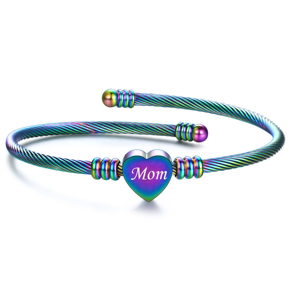 Elegant Mom's Day Heart Bracelet